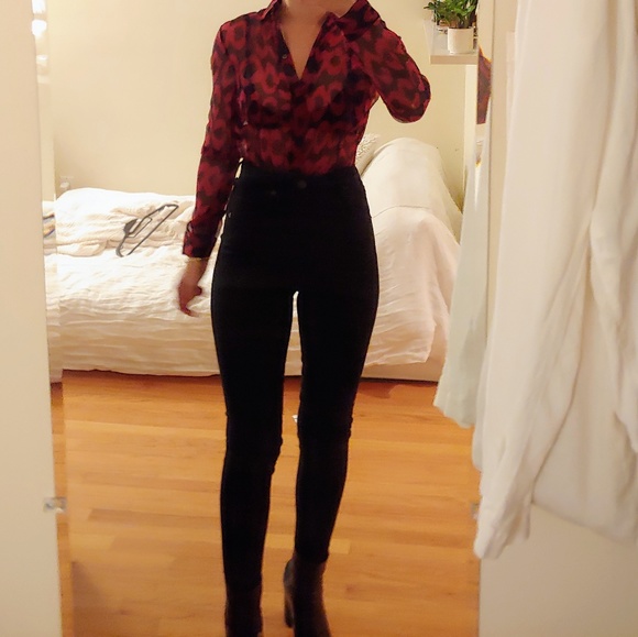 Cool sexy Adam sheer button top - Picture 4 of 8